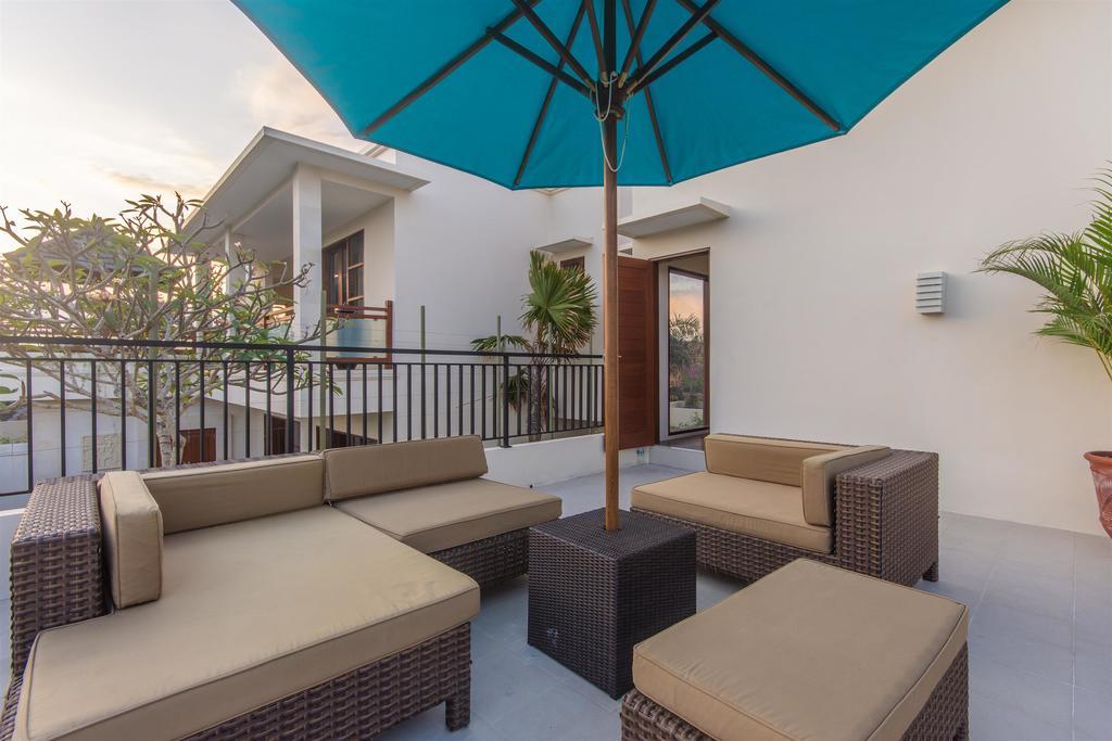 Villa Tepi Sungai Legian Chambre photo